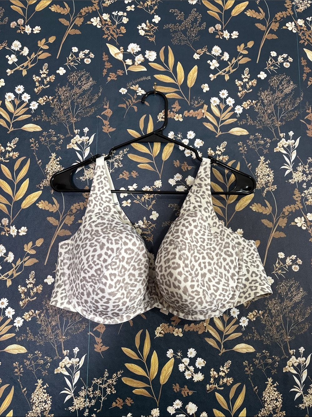 Cacique Taupe Leopard Print Full Coverage Bra Size 42D